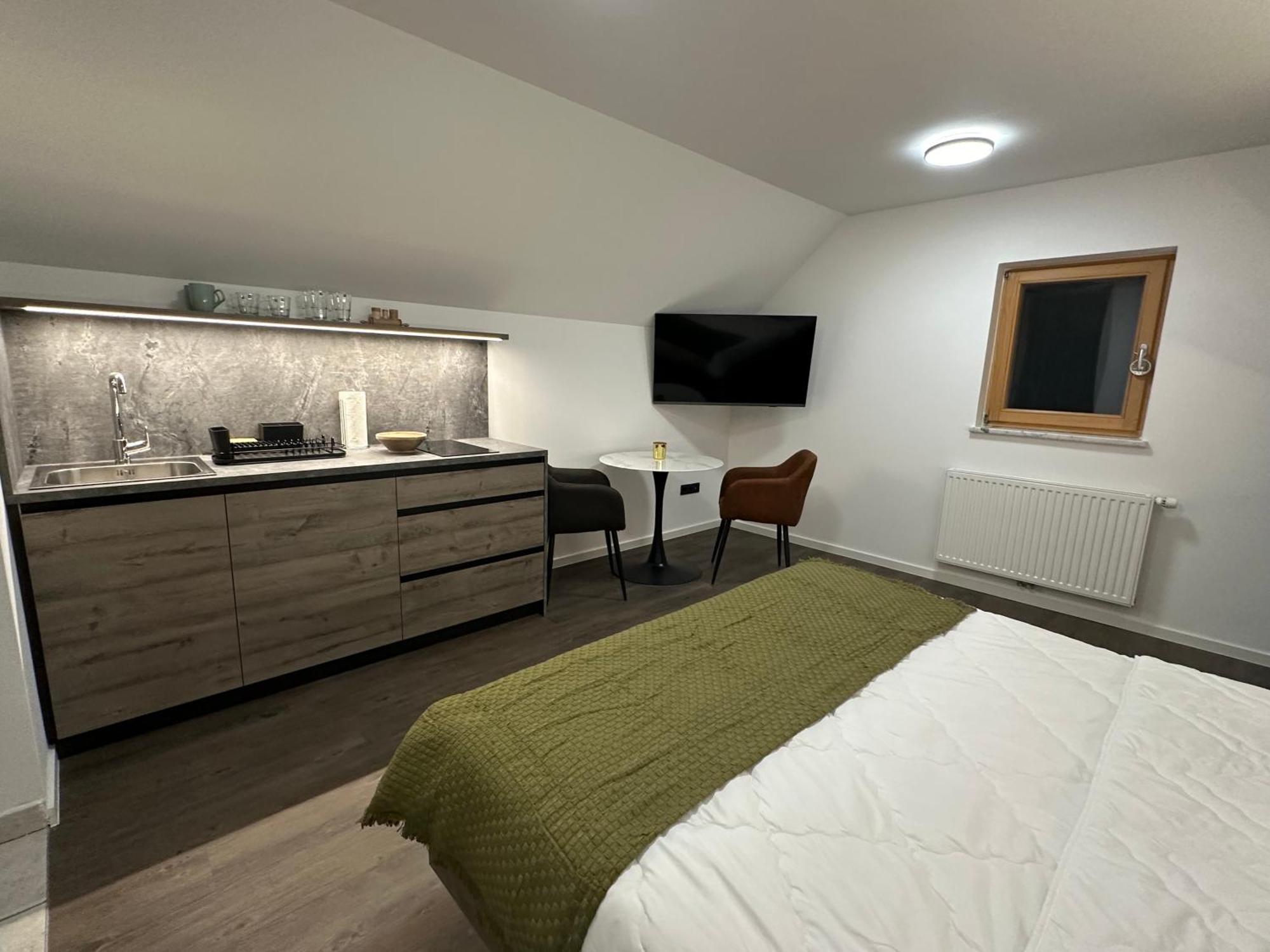 4 Elements Glamping & Apartments Блед Екстер'єр фото