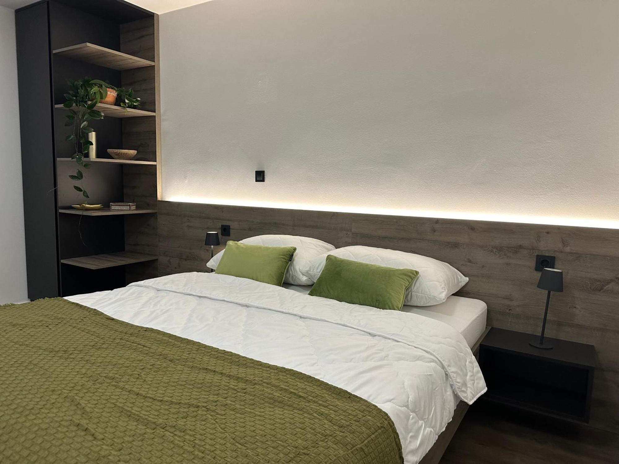 4 Elements Glamping & Apartments Блед Екстер'єр фото