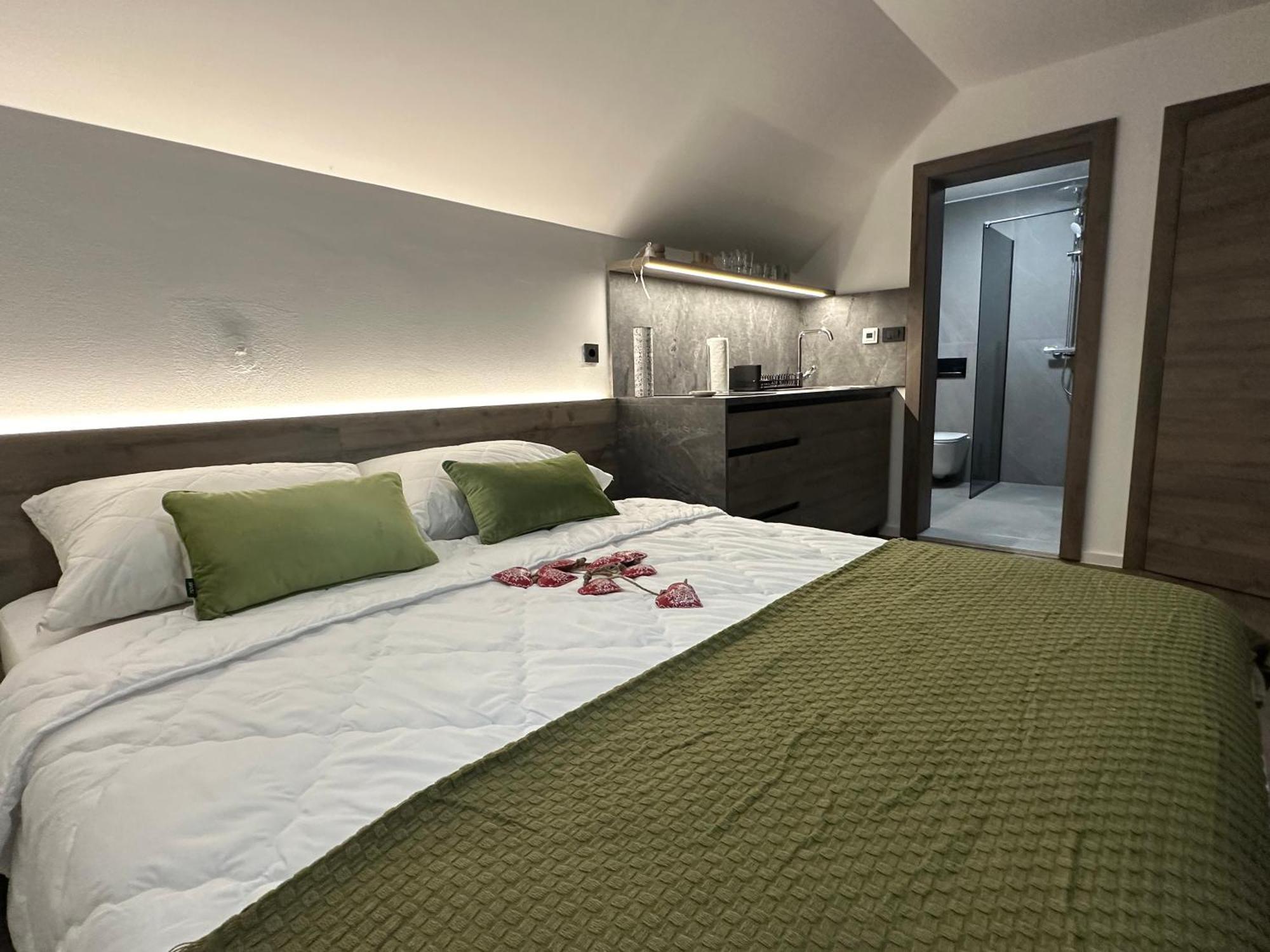 4 Elements Glamping & Apartments Блед Екстер'єр фото