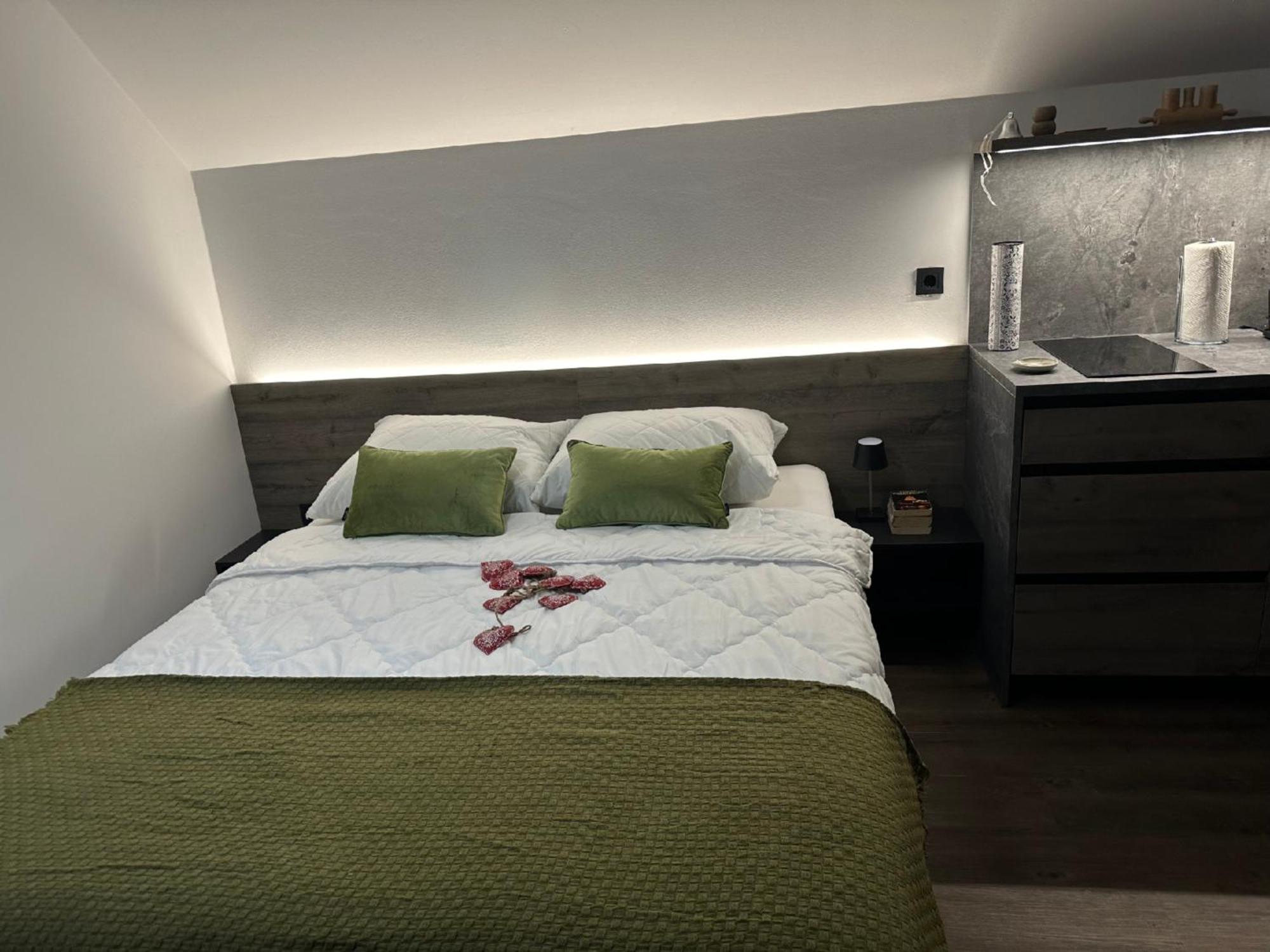 4 Elements Glamping & Apartments Блед Екстер'єр фото