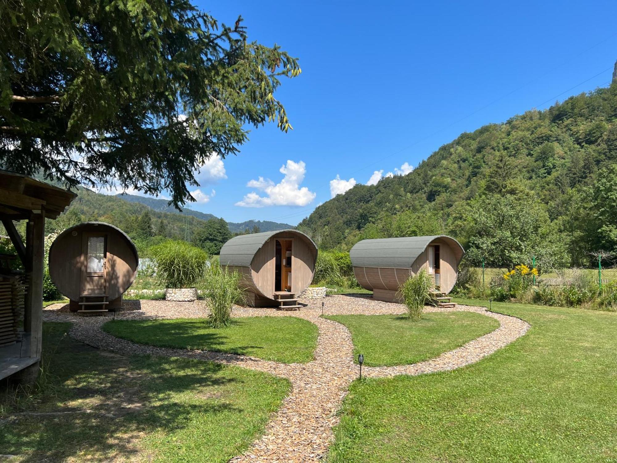 4 Elements Glamping & Apartments Блед Екстер'єр фото
